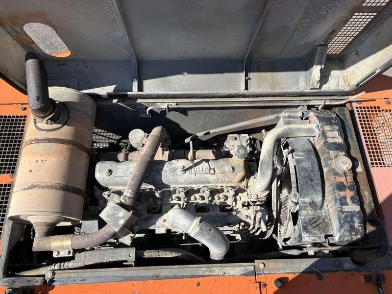 Vikšrinis ekskavatorius Hitachi UH073: foto 37