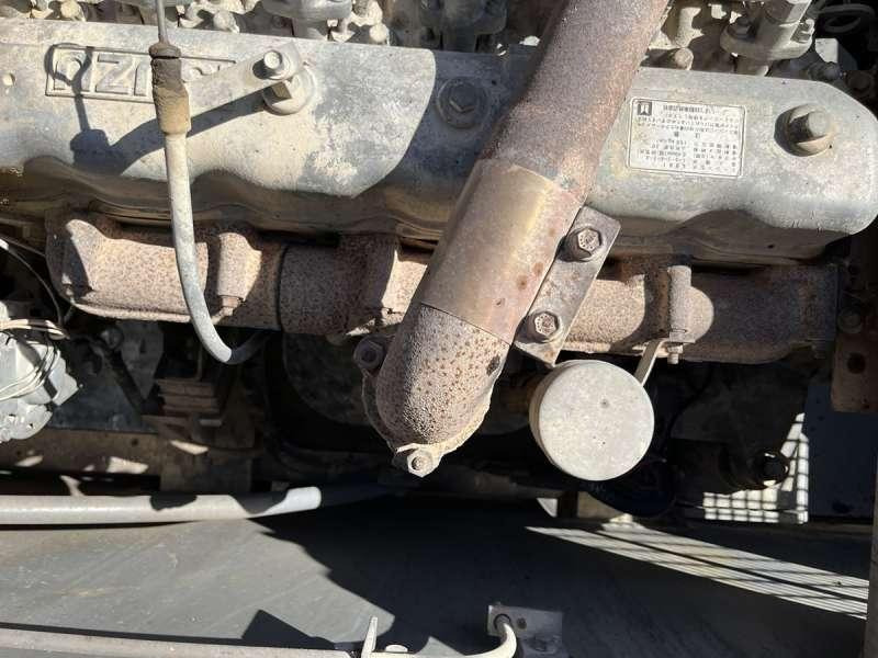 Vikšrinis ekskavatorius Hitachi UH073: foto 43