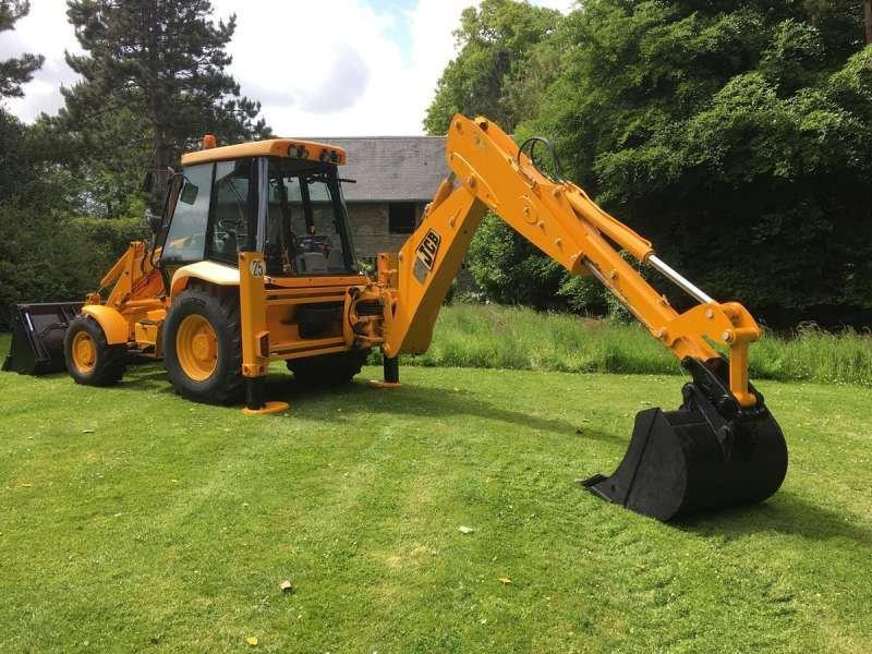 Jcb 3CX - Ekskavatorius-krautuvas: foto 3 Jcb 3CX - Ekskavatorius-krautuvas: foto 3