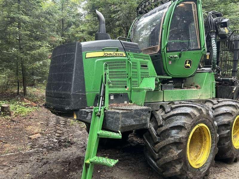 John Deere 1110G - Forvarderis: foto 5 John Deere 1110G - Forvarderis: foto 5