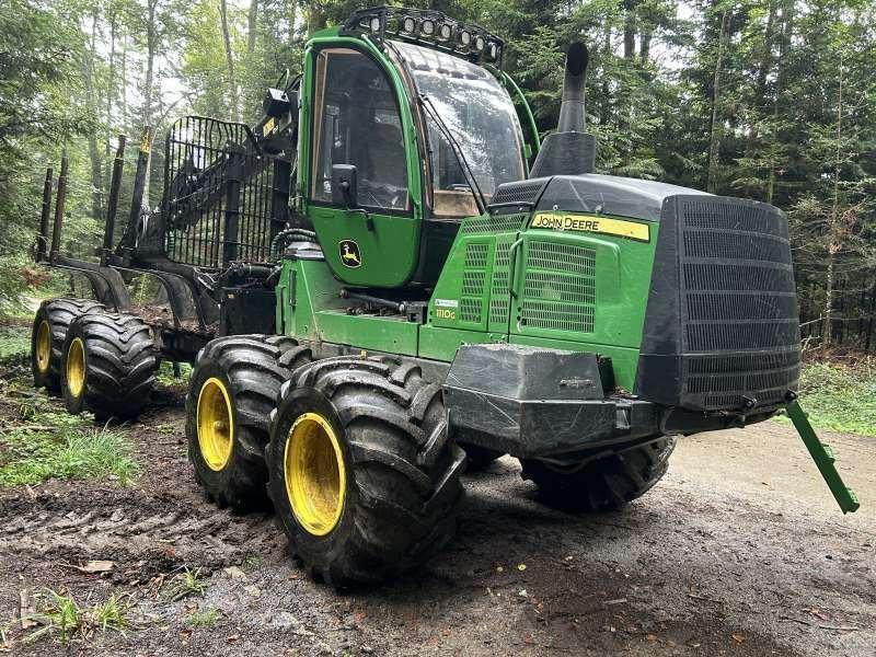 John Deere 1110G - Forvarderis: foto 2 John Deere 1110G - Forvarderis: foto 2