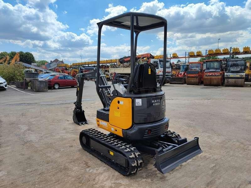 Kato VXE HD 17 - Mini ekskavatorius: foto 5 Kato VXE HD 17 - Mini ekskavatorius: foto 5