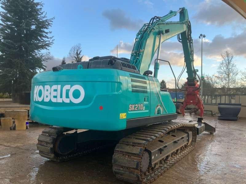 Kobelco SK210LC-10E - Ekskavatorius su ilga strėle: foto 4 Kobelco SK210LC-10E - Ekskavatorius su ilga strėle: foto 4