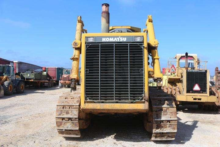 Komatsu D375A-1 - Buldozeris: foto 4 Komatsu D375A-1 - Buldozeris: foto 4