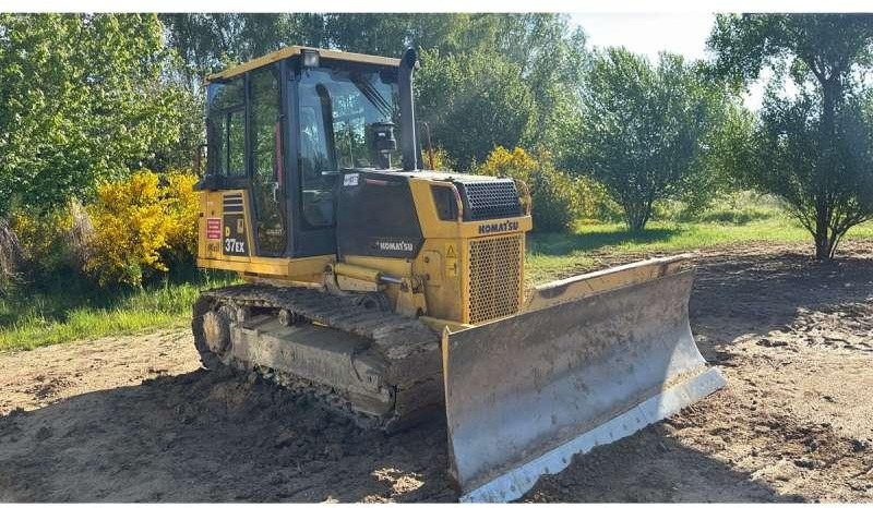 Komatsu D37EX - Buldozeris: foto 3 Komatsu D37EX - Buldozeris: foto 3