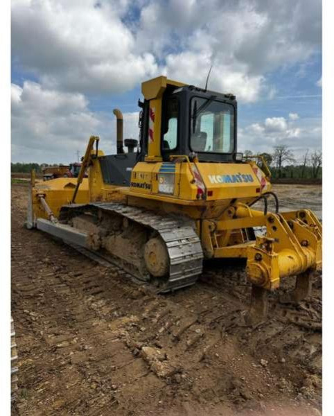 Komatsu D65EX - Buldozeris: foto 4 Komatsu D65EX - Buldozeris: foto 4