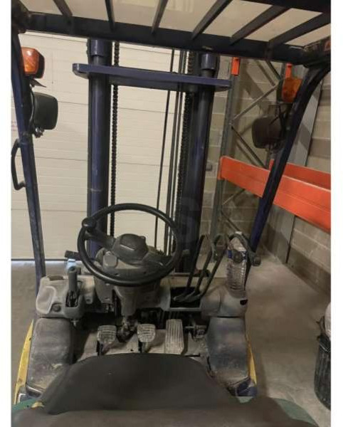 Komatsu FD25T-14 - Dyzelinis krautuvas: foto 3 Komatsu FD25T-14 - Dyzelinis krautuvas: foto 3