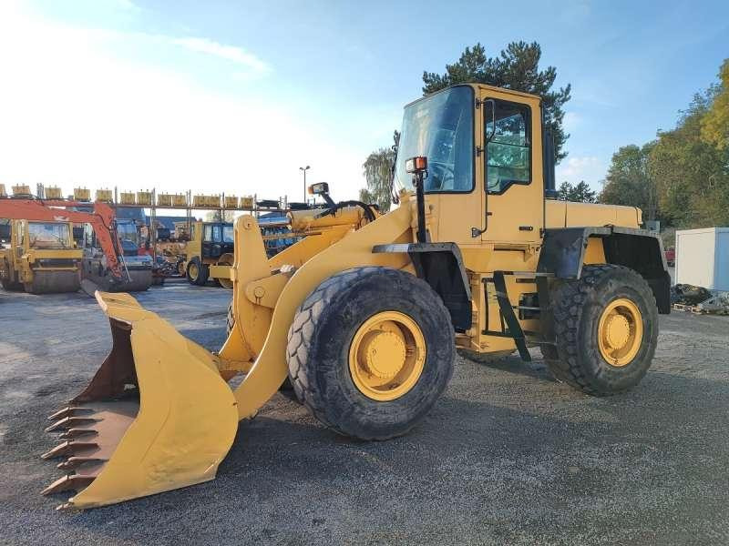 Komatsu WA270-3 - Ratinis krautuvas: foto 3 Komatsu WA270-3 - Ratinis krautuvas: foto 3