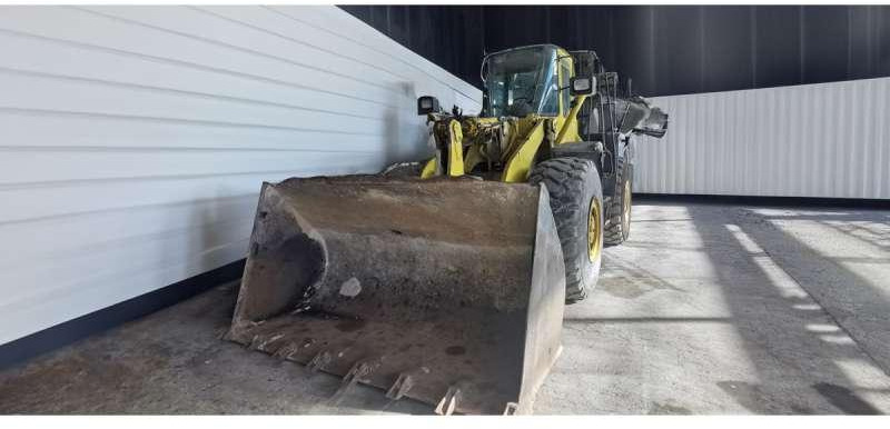 Komatsu WA470-3 - Ratinis krautuvas: foto 2 Komatsu WA470-3 - Ratinis krautuvas: foto 2