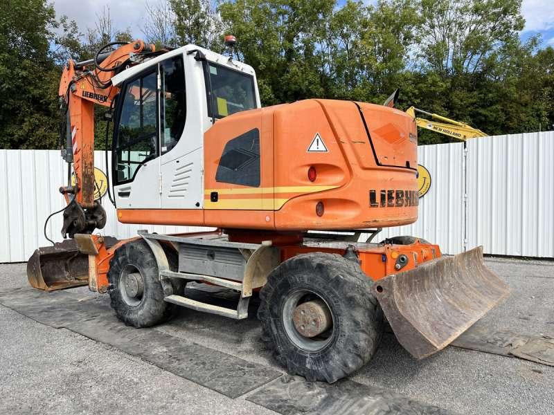 Liebherr A918 COMPACT - Ratinis ekskavatorius: foto 4 Liebherr A918 COMPACT - Ratinis ekskavatorius: foto 4