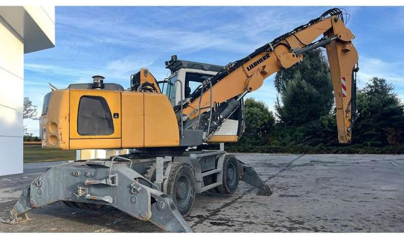 Liebherr LH 22 M LITRONIC - Ekskavatorius su ilga strėle: foto 5 Liebherr LH 22 M LITRONIC - Ekskavatorius su ilga strėle: foto 5