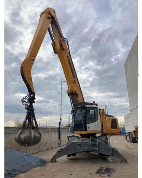 Liebherr LH40 M LITRONIC - Ekskavatorius su ilga strėle: foto 1 Liebherr LH40 M LITRONIC - Ekskavatorius su ilga strėle: foto 1