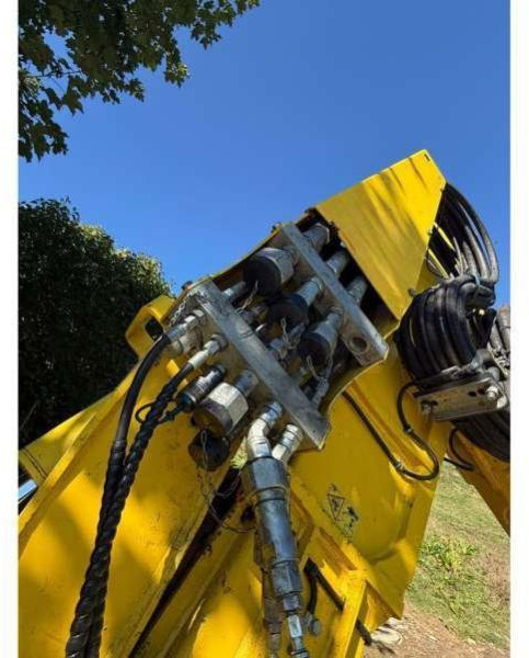 MENZI MUCK M525 - Ekskavatorius-voras: foto 4 MENZI MUCK M525 - Ekskavatorius-voras: foto 4