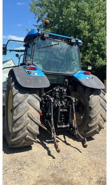 New Holland TM175 - Traktorius: foto 3 New Holland TM175 - Traktorius: foto 3