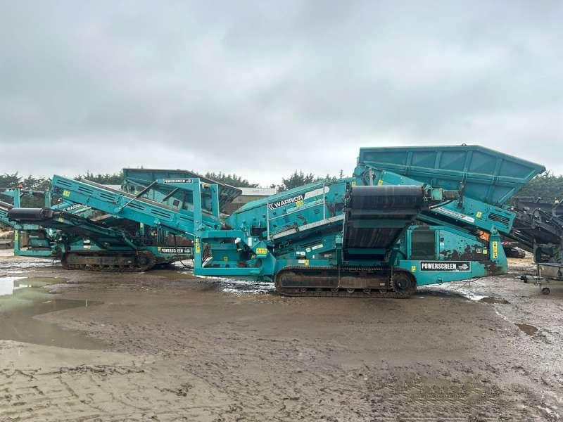 Powerscreen Cribleuse WARRIOR 1400 - Sijotuvas: foto 3 Powerscreen Cribleuse WARRIOR 1400 - Sijotuvas: foto 3