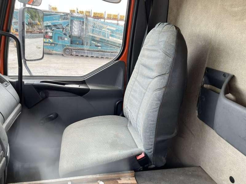 Autocisterna Renault MIDLUM 180 DCI: foto 40