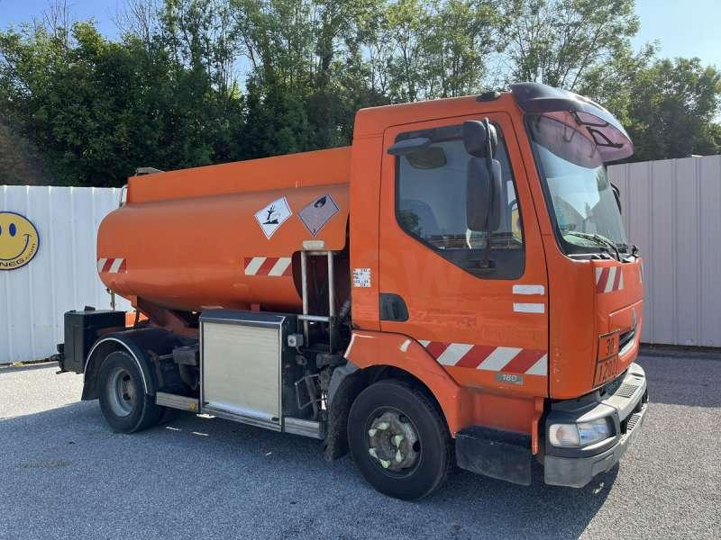 Renault MIDLUM 180 DCI - Autocisterna: foto 1 Renault MIDLUM 180 DCI - Autocisterna: foto 1