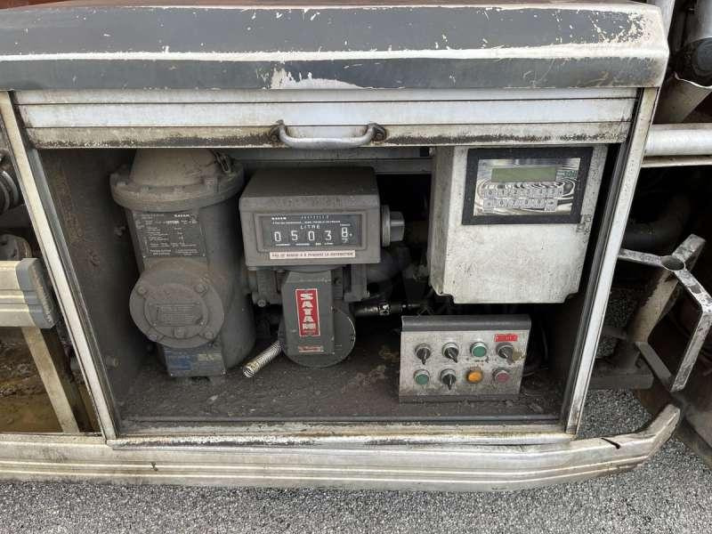 Autocisterna Renault MIDLUM 180 DCI: foto 31