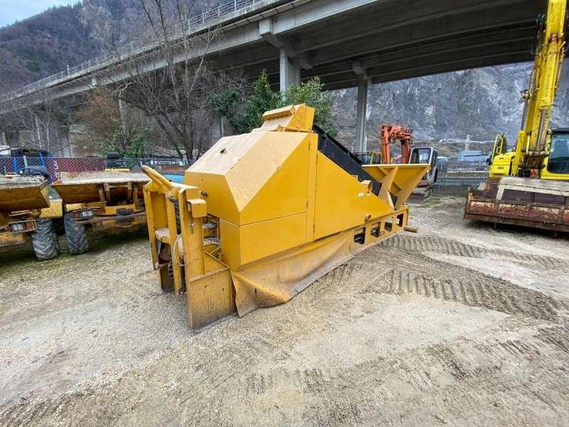Rubble Master A PERCUSSION MOBILE PAR AMPLI-ROLL RM50 MACHINE SUISSE - Trupintuvas: foto 3 Rubble Master A PERCUSSION MOBILE PAR AMPLI-ROLL RM50 MACHINE SUISSE - Trupintuvas: foto 3