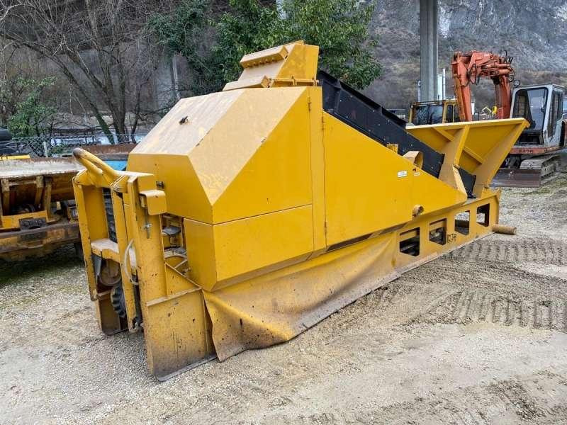 Rubble Master A PERCUSSION MOBILE PAR AMPLI-ROLL RM50 MACHINE SUISSE - Trupintuvas: foto 2 Rubble Master A PERCUSSION MOBILE PAR AMPLI-ROLL RM50 MACHINE SUISSE - Trupintuvas: foto 2