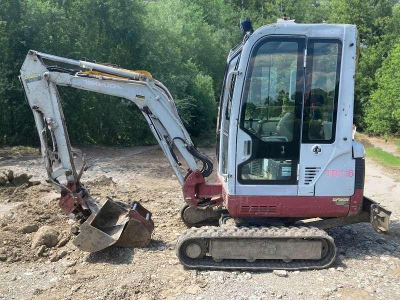 Takeuchi TB016 MACHINE SUISSE - Mini ekskavatorius: foto 1 Takeuchi TB016 MACHINE SUISSE - Mini ekskavatorius: foto 1