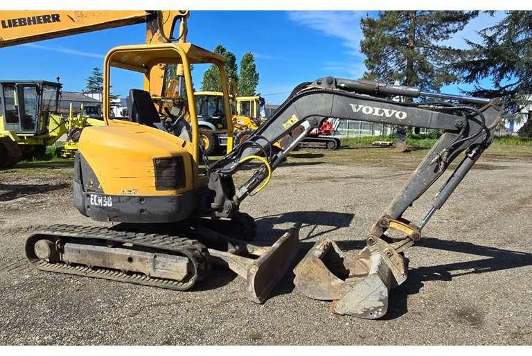 Volvo ECR38 - Mini ekskavatorius: foto 3 Volvo ECR38 - Mini ekskavatorius: foto 3