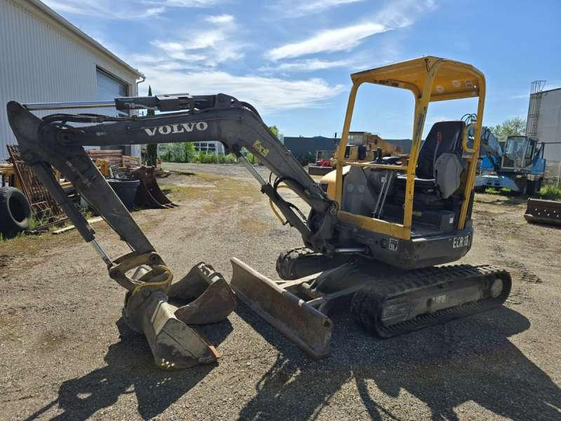 Volvo ECR38 - Mini ekskavatorius: foto 1 Volvo ECR38 - Mini ekskavatorius: foto 1