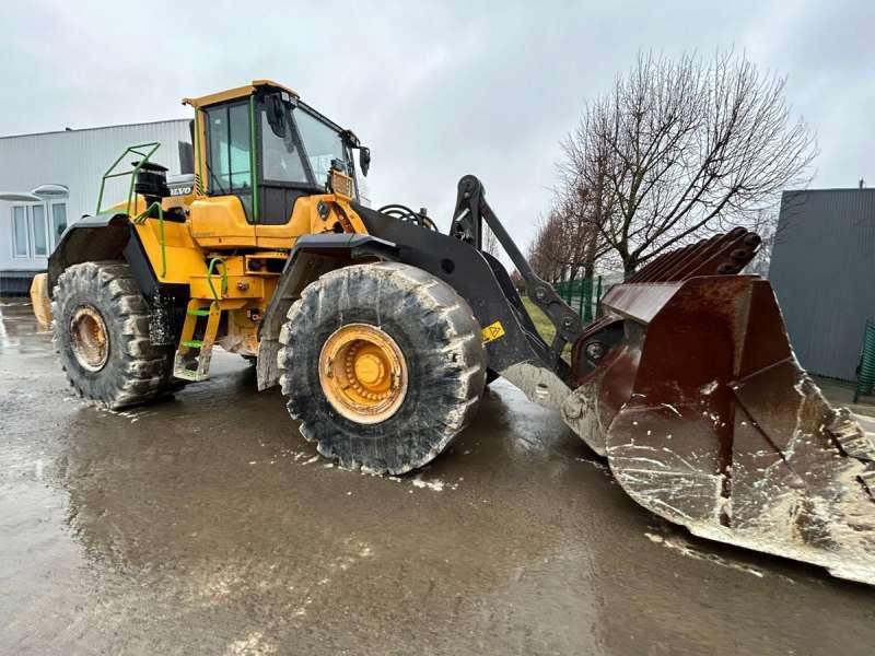 Volvo L220H - Ratinis krautuvas: foto 4 Volvo L220H - Ratinis krautuvas: foto 4