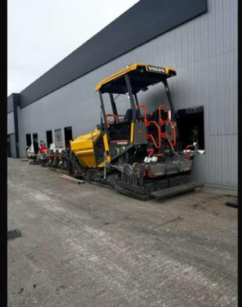 Volvo P2820D MACHINE SUISSE - Asfalto klotuvas: foto 2 Volvo P2820D MACHINE SUISSE - Asfalto klotuvas: foto 2