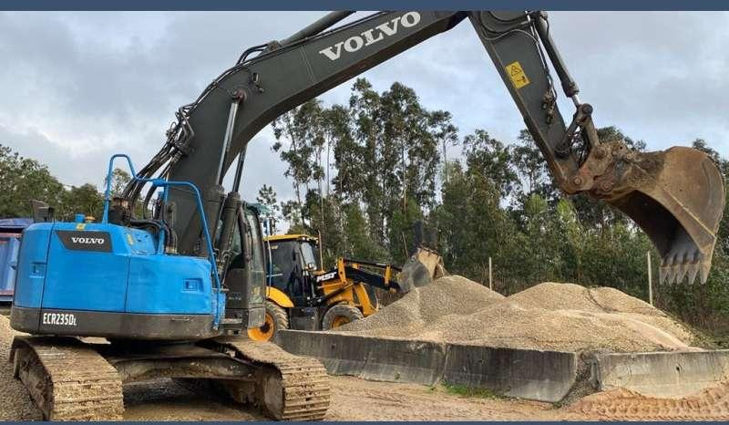 Volvo Pelle sur Chenilles ECR235DL - Vikšrinis ekskavatorius: foto 1 Volvo Pelle sur Chenilles ECR235DL - Vikšrinis ekskavatorius: foto 1