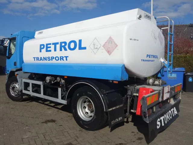 DAF LF 55.220 12000 LITER MANUAL GEARBOX - Autocisterna: foto 3 DAF LF 55.220 12000 LITER MANUAL GEARBOX - Autocisterna: foto 3