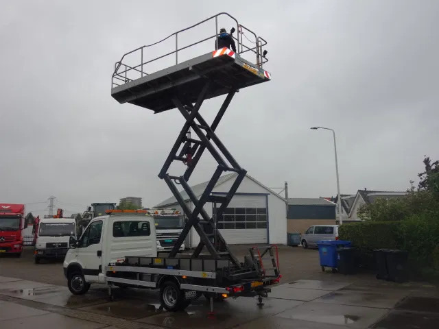 Iveco Daily 40C15 SKY WORKER PLATFORM 8 METER - Komercinis automobilis: foto 5 Iveco Daily 40C15 SKY WORKER PLATFORM 8 METER - Komercinis automobilis: foto 5