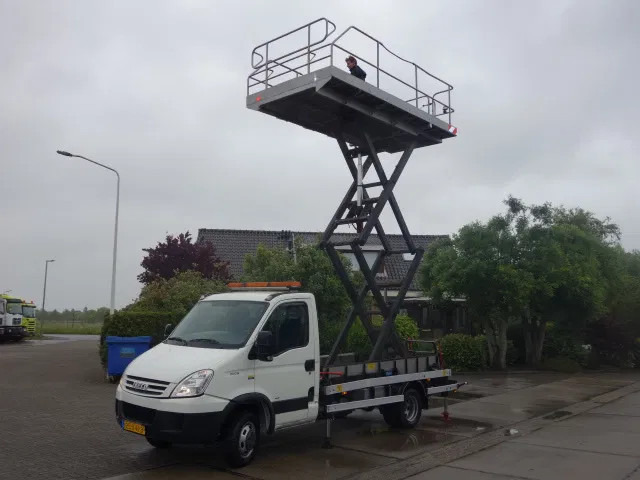 Iveco Daily 40C15 SKY WORKER PLATFORM 8 METER - Komercinis automobilis: foto 1 Iveco Daily 40C15 SKY WORKER PLATFORM 8 METER - Komercinis automobilis: foto 1