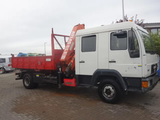 MAN 12.224 DC,8,5 TON ATLAS KRAAN,KIPPER,MANUAL POMP - Savivartis sunkvežimis, Sunkvežimis su kranu: foto 3 MAN 12.224 DC,8,5 TON ATLAS KRAAN,KIPPER,MANUAL POMP - Savivartis sunkvežimis, Sunkvežimis su kranu: foto 3