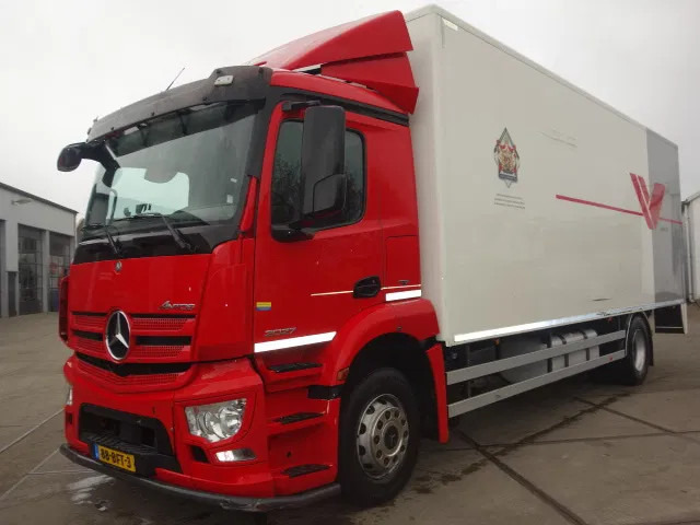 Mercedes-Benz Antos 2027 - Furgonas sunkvežimis: foto 1 Mercedes-Benz Antos 2027 - Furgonas sunkvežimis: foto 1