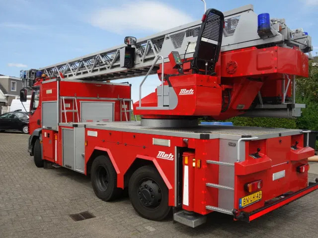 Sunkvežimis DAF LF 250 METZ 30 meter: foto 13