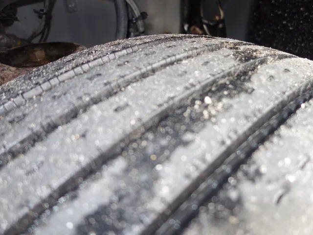 Volvo FM 12 18500liter tank,AIRCO,MANUAL GEARBOX - Autocisterna: foto 2 Volvo FM 12 18500liter tank,AIRCO,MANUAL GEARBOX - Autocisterna: foto 2