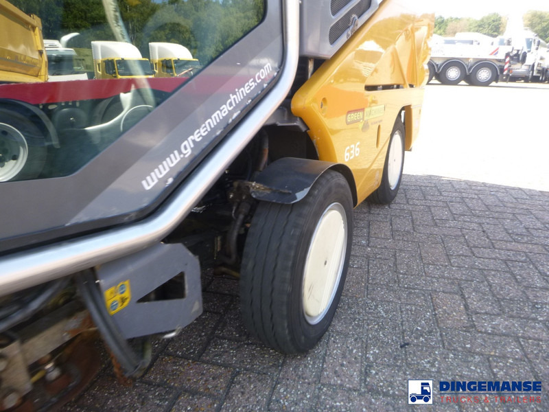 Gatvių šlavimo mašina Applied sweeper Green machine 636: foto 16