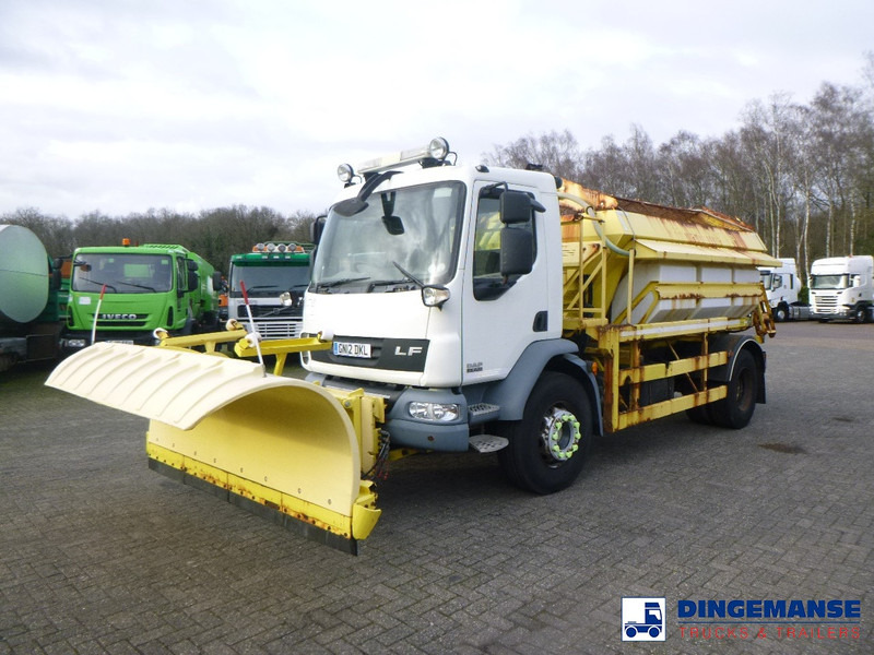 DAF LF 55.220 4X2 RHD salt spreader / gritter - Sniego valymo mašina: foto 1 DAF LF 55.220 4X2 RHD salt spreader / gritter - Sniego valymo mašina: foto 1