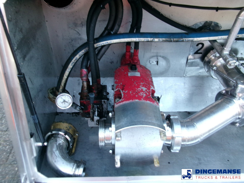 Puspriekabė cisterna Feldbinder Chemical tank inox 33.5 m3 / 1 comp + pump: foto 6