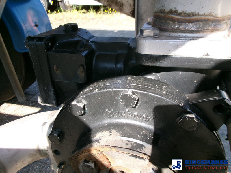 Puspriekabė cisterna Feldbinder Chemical tank (non-ADR) inox 30 m3 / 1 comp + pump: foto 16