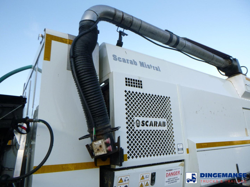 Gatvių šlavimo mašina Iveco Eurocargo ML150E22 4x2 Scarab Mistral 6.2 m3 sweeper: foto 11 Gatvių šlavimo mašina Iveco Eurocargo ML150E22 4x2 Scarab Mistral 6.2 m3 sweeper: foto 11