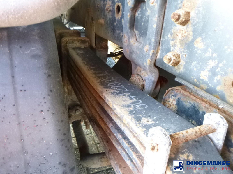 Gatvių šlavimo mašina Iveco Eurocargo ML150E22 4x2 Scarab Mistral 6.2 m3 sweeper: foto 6 Gatvių šlavimo mašina Iveco Eurocargo ML150E22 4x2 Scarab Mistral 6.2 m3 sweeper: foto 6