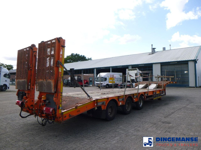 KING 3-axle semi-lowbed trailer 44T + ramps - Žemo profilio platforma puspriekabė: foto 4 KING 3-axle semi-lowbed trailer 44T + ramps - Žemo profilio platforma puspriekabė: foto 4