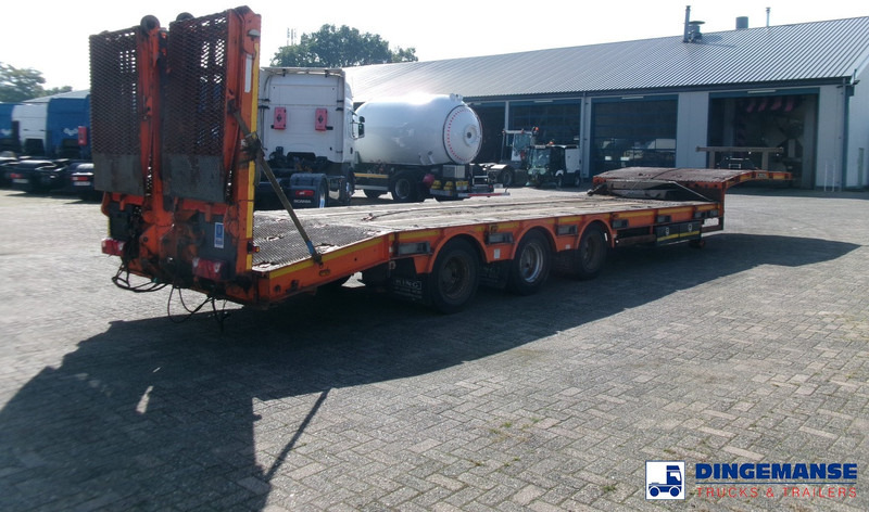 KING 3-axle semi-lowbed trailer 44T + ramps - Žemo profilio platforma puspriekabė: foto 4 KING 3-axle semi-lowbed trailer 44T + ramps - Žemo profilio platforma puspriekabė: foto 4