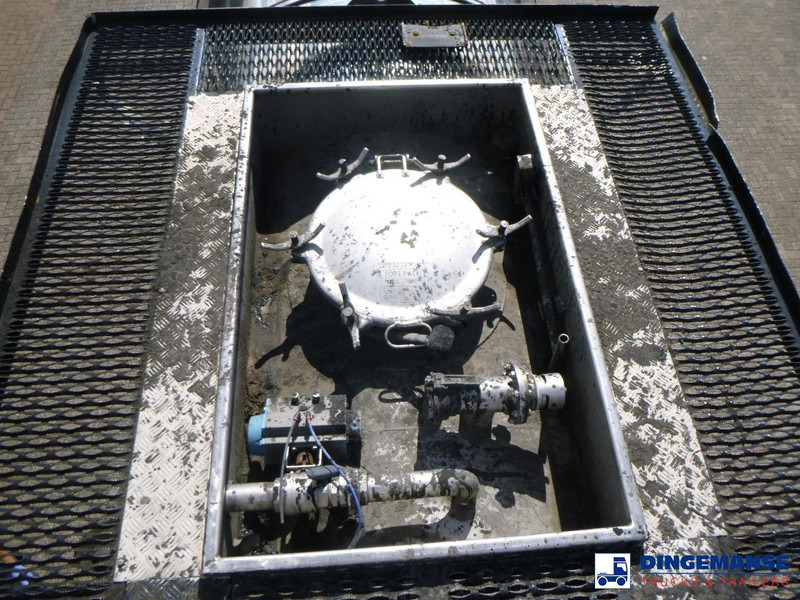 Cisterninė priekaba Kässbohrer Bitumen tank inox 33 m3 / 1 comp: foto 17