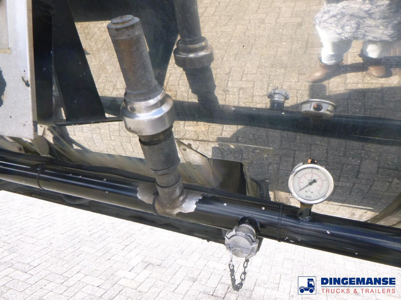 Cisterninė priekaba Kässbohrer Bitumen tank inox 33 m3 / 1 comp: foto 11