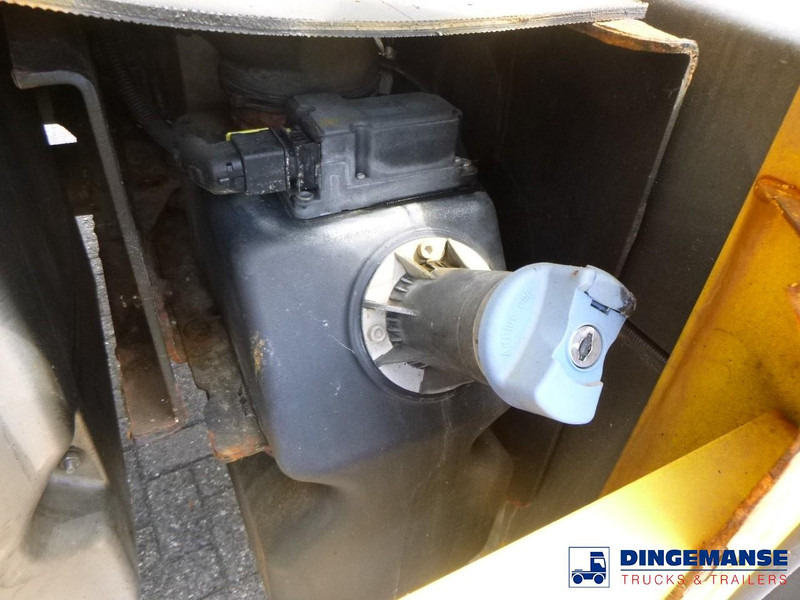 MAN TGM 18.290 4X4 RHD gritter / snow plough lizingą MAN TGM 18.290 4X4 RHD gritter / snow plough: foto 13