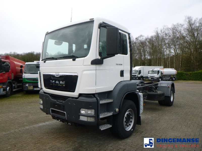 MAN TGS 19.360 4X2 BBS manual Euro 2 chassis + PTO - Važiuoklės sunkvežimis: foto 1 MAN TGS 19.360 4X2 BBS manual Euro 2 chassis + PTO - Važiuoklės sunkvežimis: foto 1