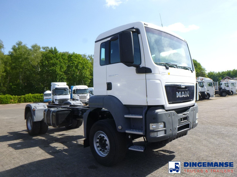MAN TGS 19.360 4X2 BBS manual Euro 2 chassis + PTO - Važiuoklės sunkvežimis: foto 2 MAN TGS 19.360 4X2 BBS manual Euro 2 chassis + PTO - Važiuoklės sunkvežimis: foto 2